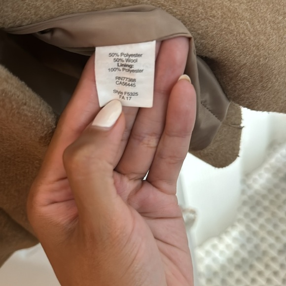 JCrew Beige/Tan Pea coat Size 4 with zipper - Picture 4 of 4